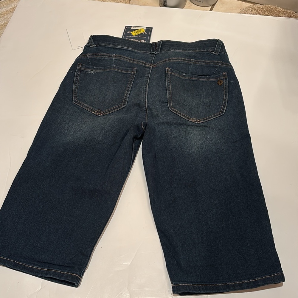 NWT Democracy Indigo Denim Shorts Bermuda crops  6 ab solution - Picture 5 of 12